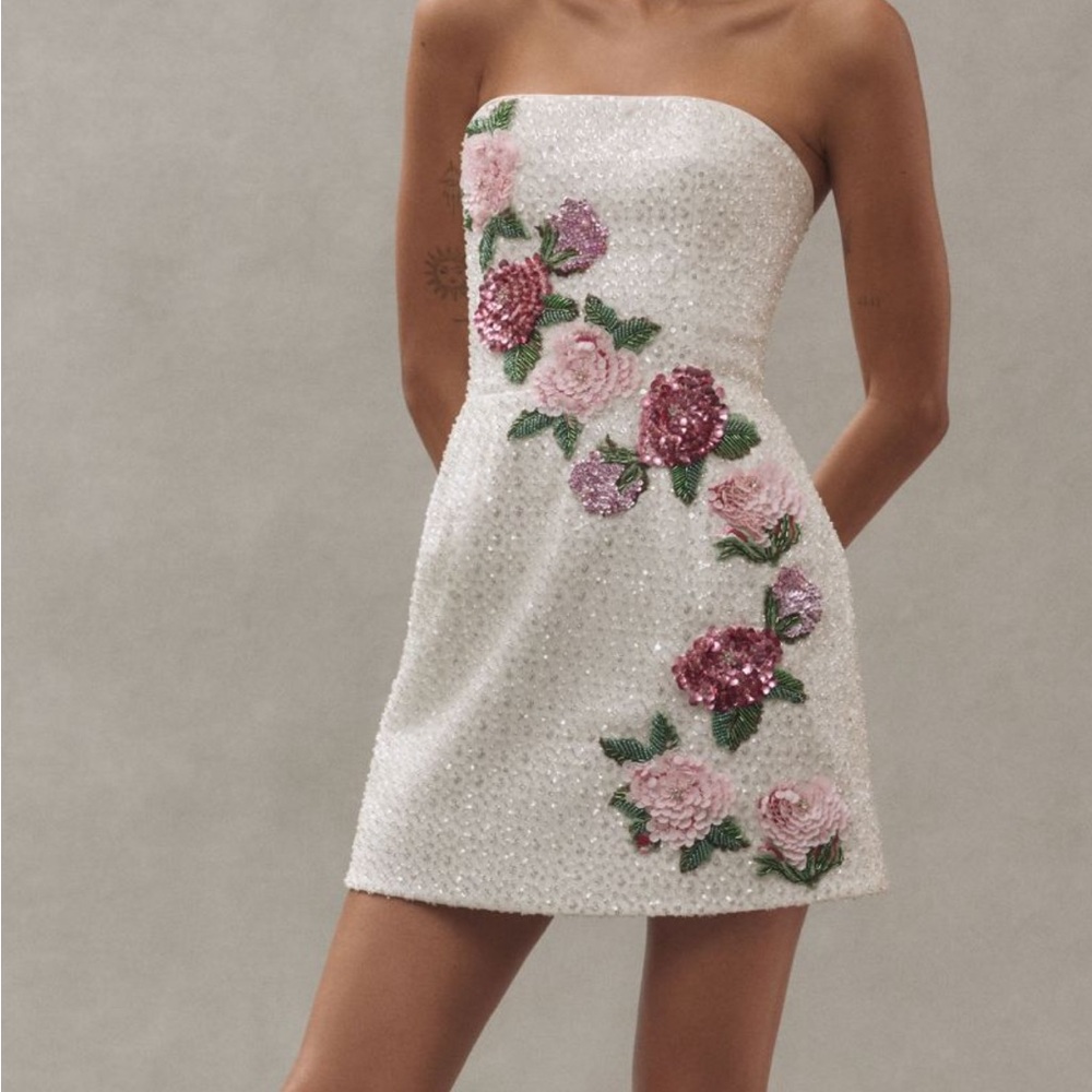 Helsi Frida Rosette Strapless Mini Dress